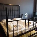아트호텔 커넥션 3*