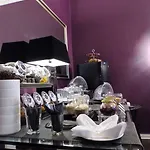 아트호텔 커넥션 호텔 3*