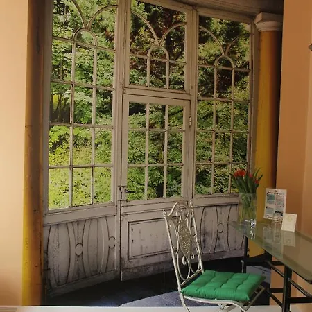 Arthotel Connection Szálloda 3*