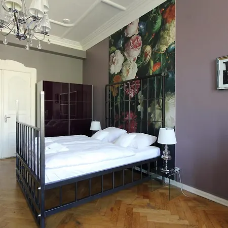 Hotel Arthotel Connection