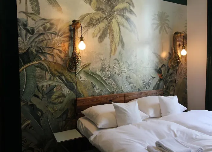 Arthotel Connection 3*