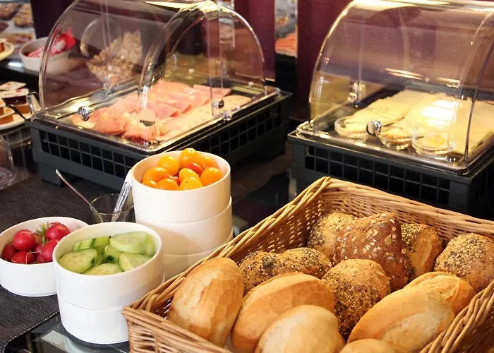 Otel Arthotel Connection 3*