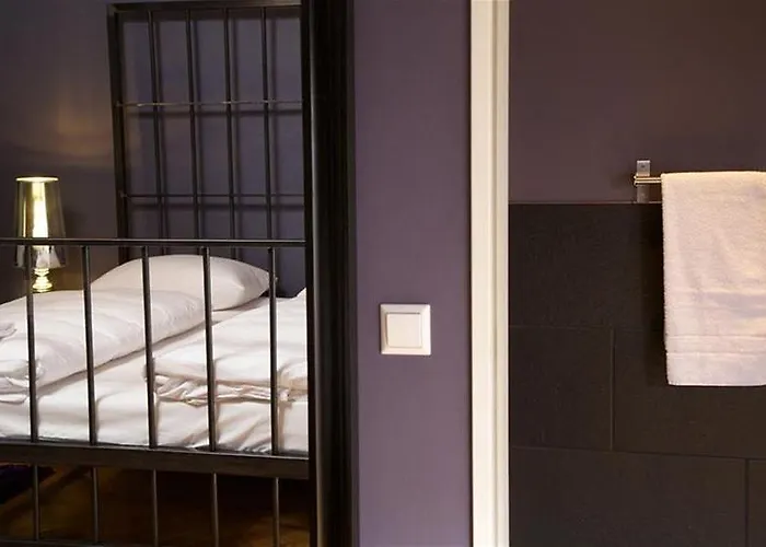 Arthotel Connection Otel 3*