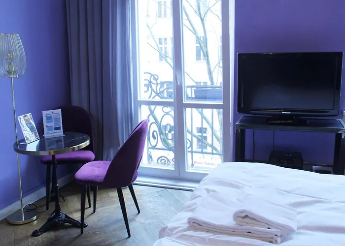 Arthotel Connection 3*