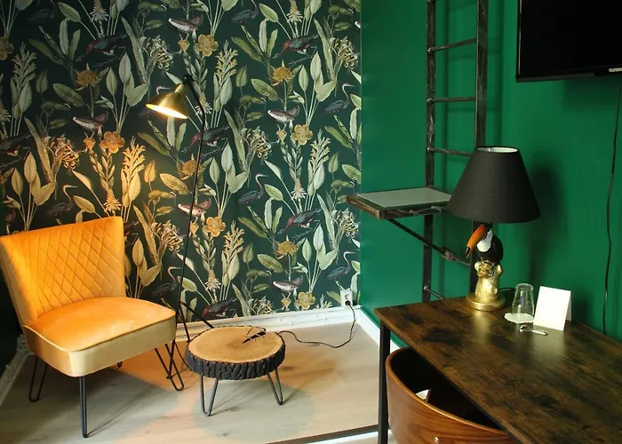 아트호텔 커넥션