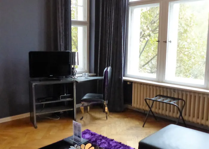 아트호텔 커넥션 호텔 3*