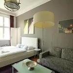 Arthotel Connection 3*