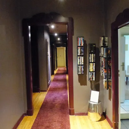 Ξενοδοχείο Arthotel Connection 3*