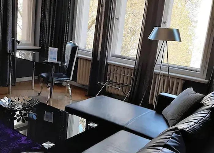 Hotel Arthotel Connection